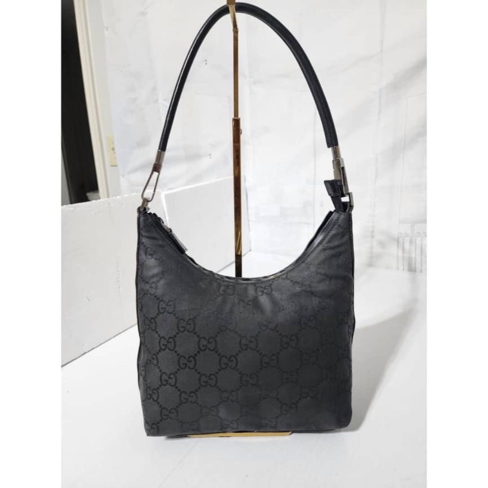 Authentic Gucci Vintage GG Nylon Hobo Shoulder Bag Black